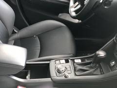 Автомобиль Mazda CX-3 Skyactiv для аренды в Инсбруке