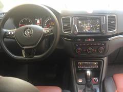 Автомобиль Volkswagen Sharan 4motion для аренды в Инсбруке